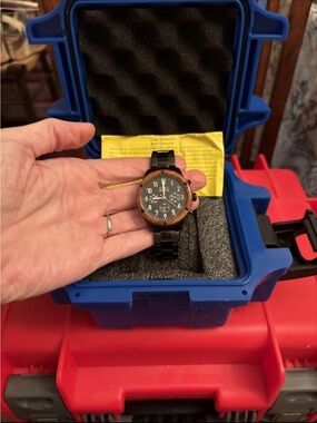 Invicta Mens Black and Brown Watch  (will need new battery)